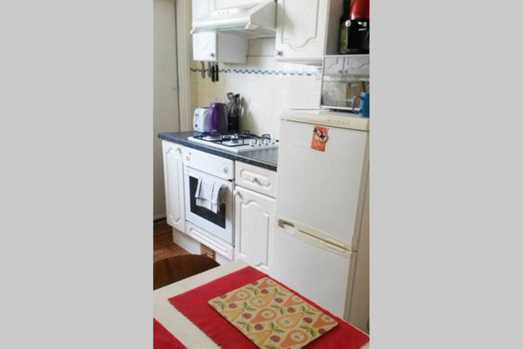 kitchen to share