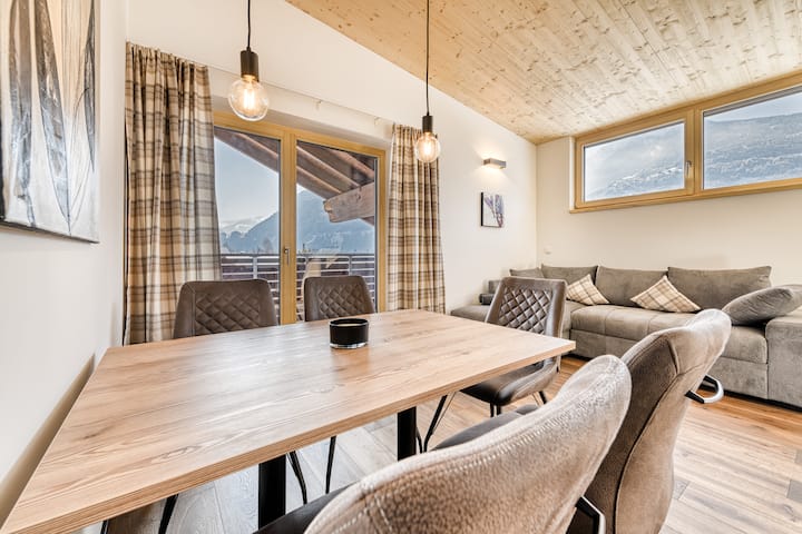 Alpenblick Apartments - 3-room attic floor