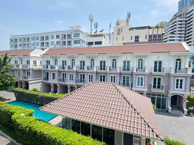 PerFectHome3B2.5B/pool/QSNCC/BTS gallery image 5