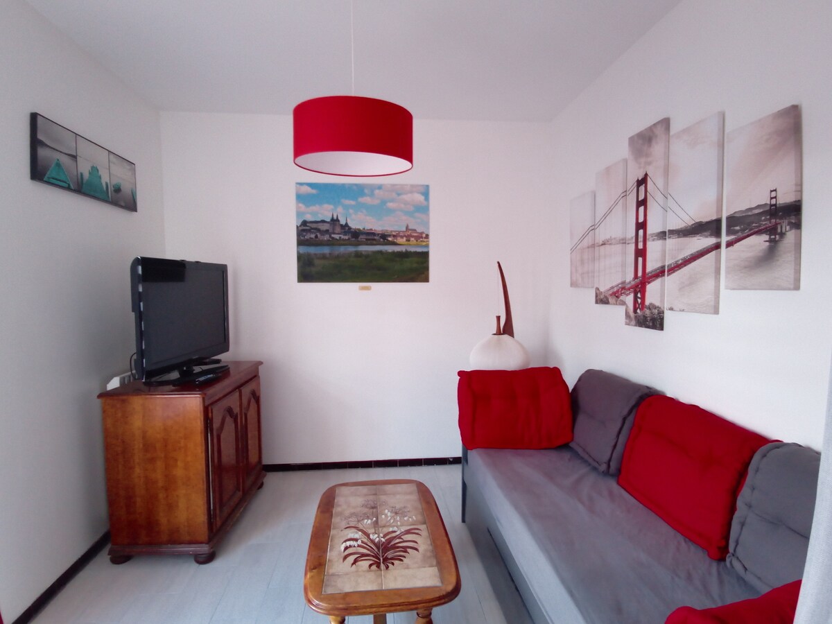 Dnevni boravak, krevet na razvlačenje, sofa