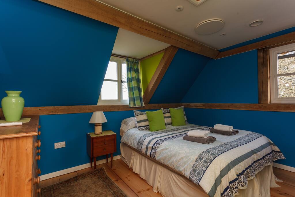 Bedroom 2. The 'Fair Trade' Room