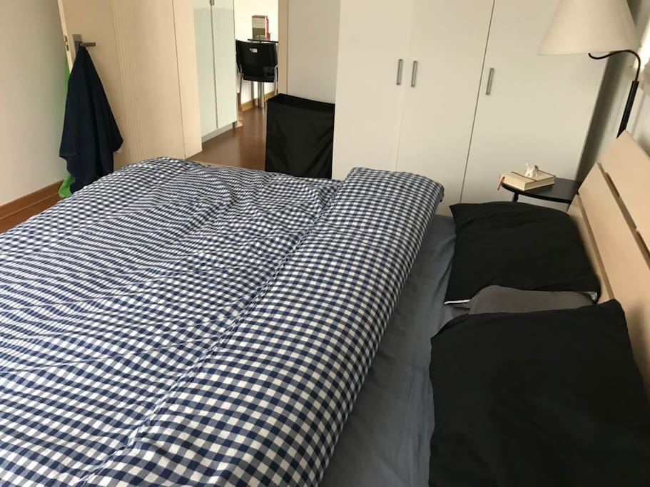 Bed & Bedroom