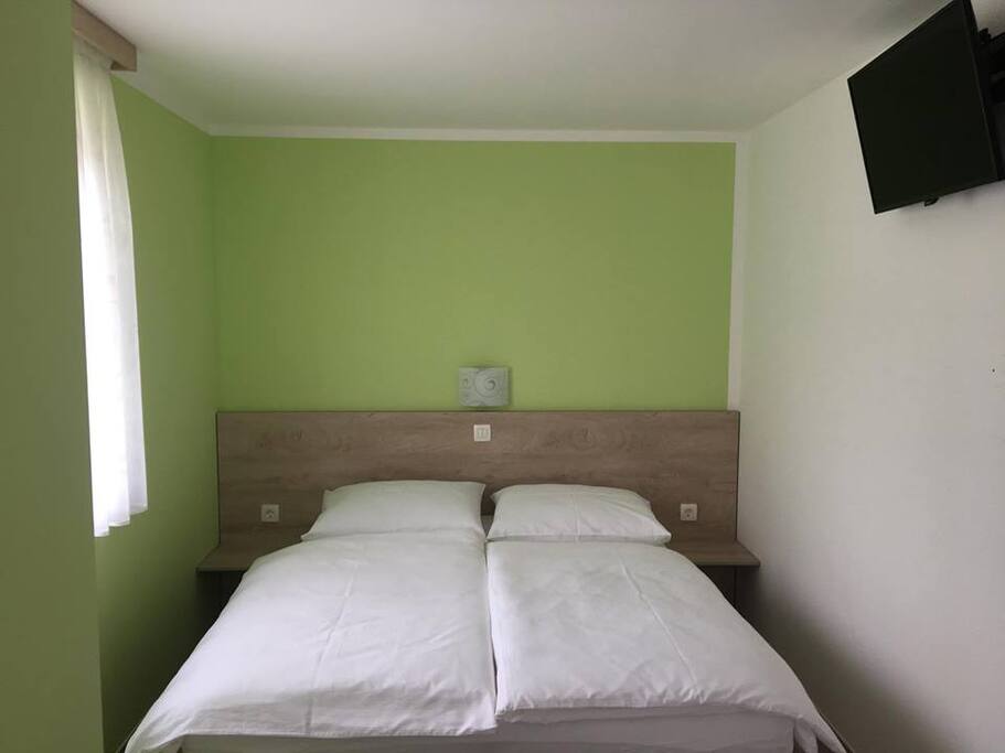 Room 1