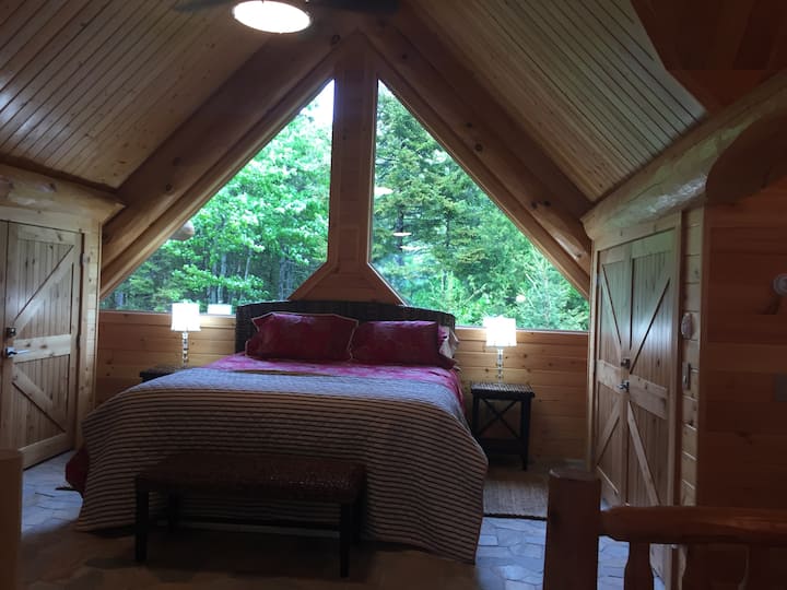 King bedroom 