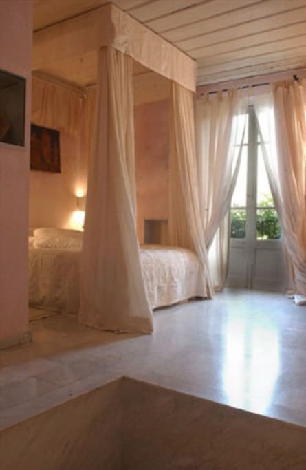 bed room