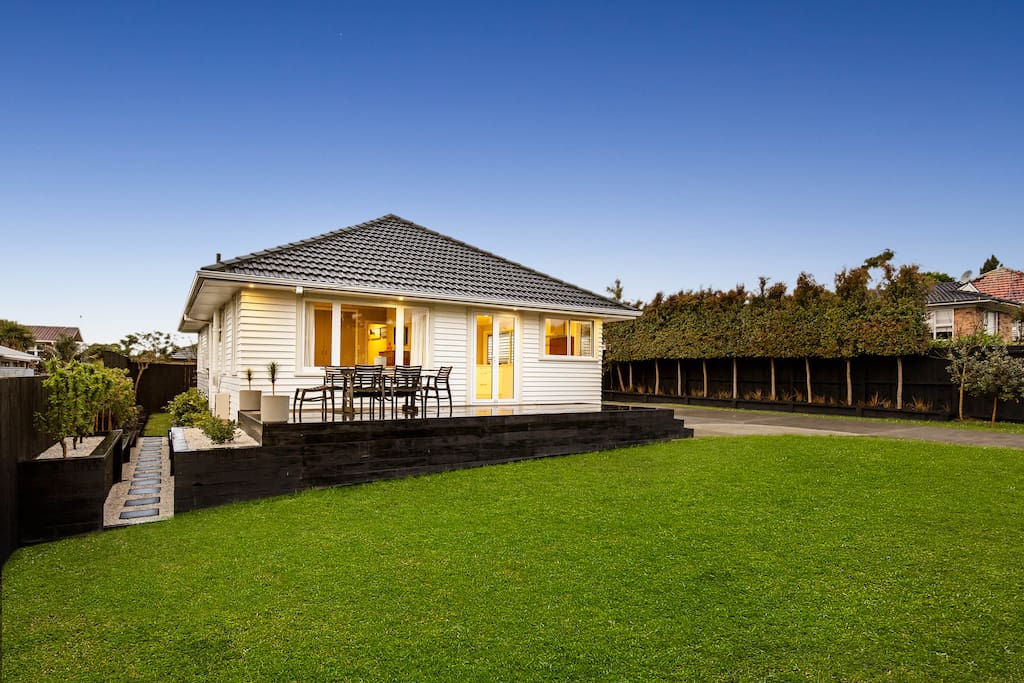 Dine outside on the deck and enjoy the large front lawn and fully fenced outdoor area.