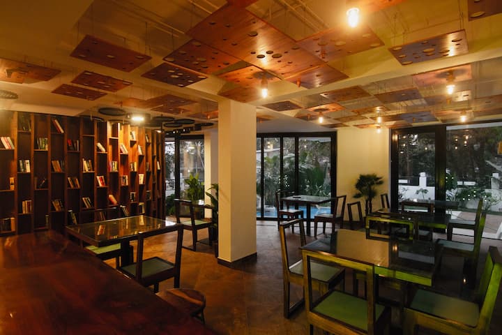 Restaurant Area