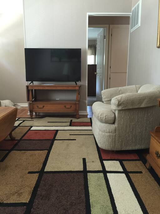 Living room AT&T u-verse and wifi