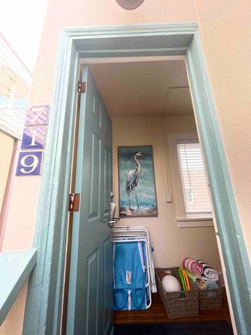 South Mission Oceanview Duplex : 15 guests gallery image 2