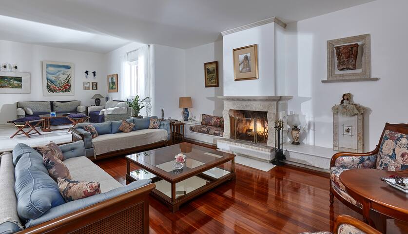 BlueGreenVilla gallery image 5