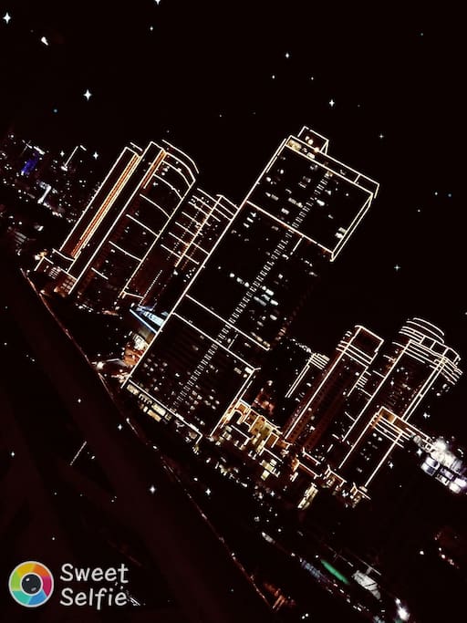 A lovely city view from the balcony