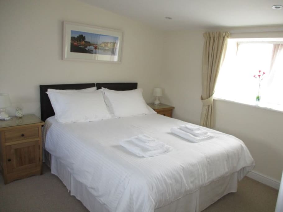 Room 2: Abersoch - Shown as a double room