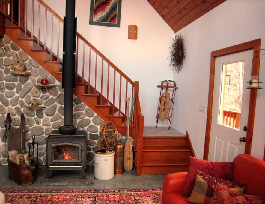 Stone Wall (not "cultured" stone) leads to Master Suite.