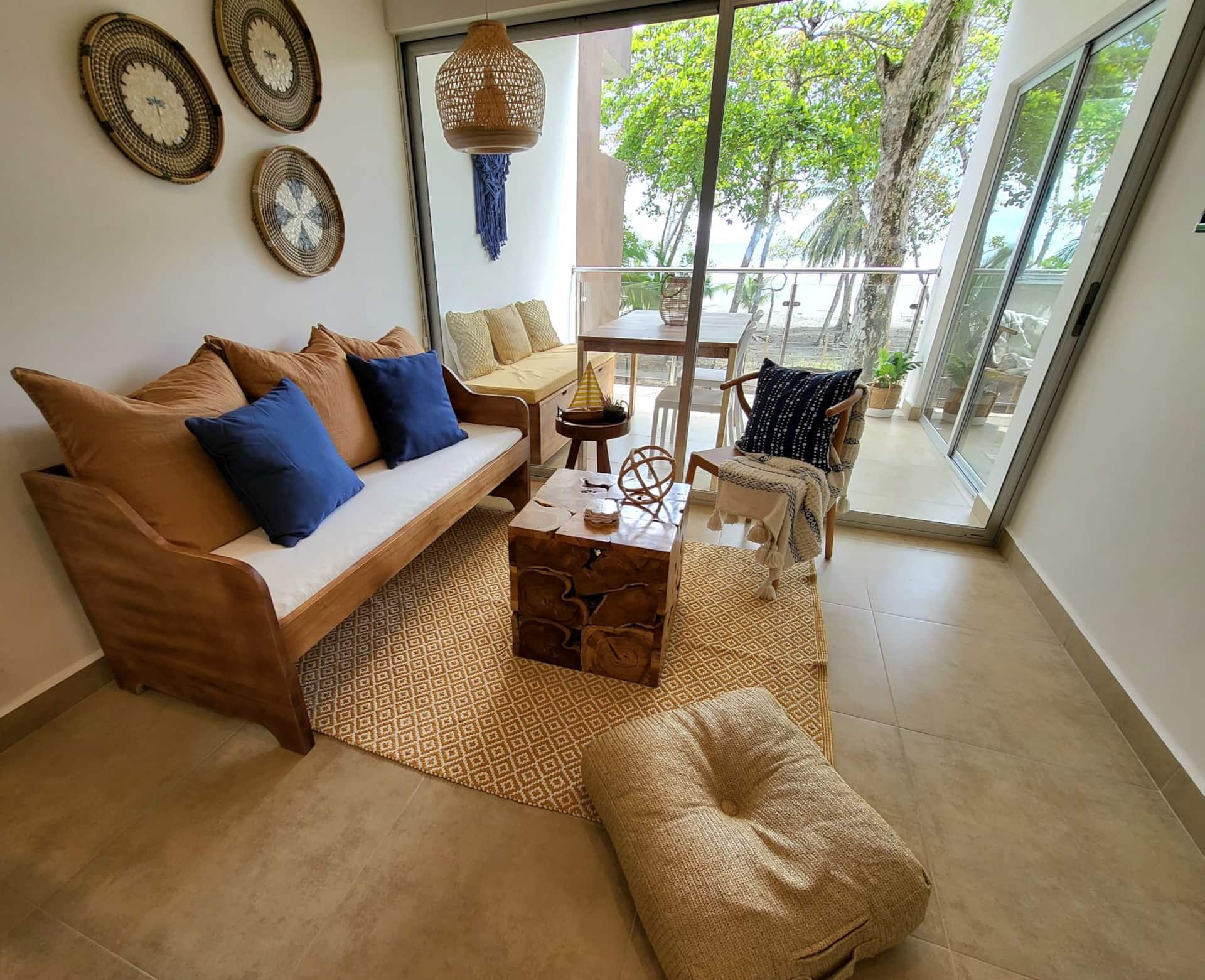 Second level Apartment on Beautiful Bejuco Beach