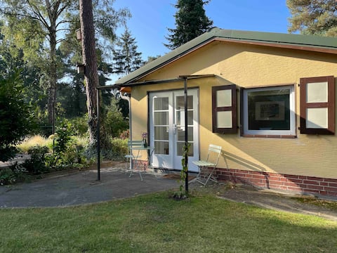 Popular Airbnb listing: Garden house at Lake Lehnitz - near S-Bahn Lehnitz in Oberhavel District