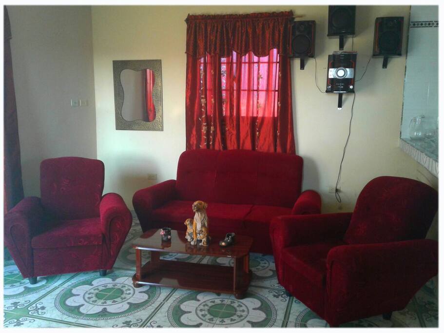 Sala de la habitación.