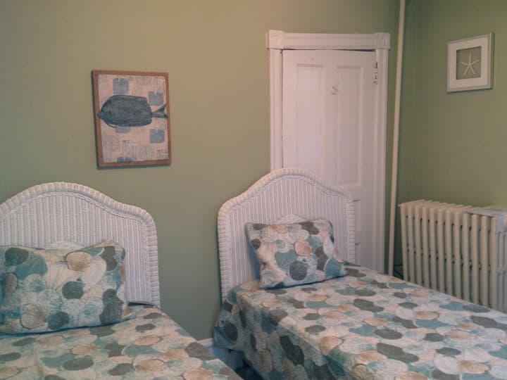 Binjakë me dhomë gjumi