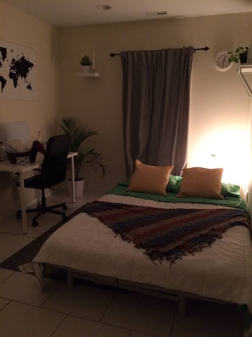 Night-time ambiance