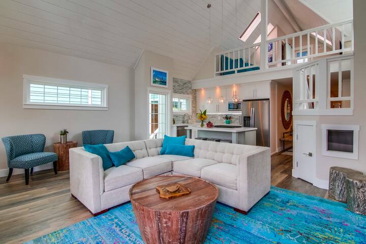 Completely Upgraded 4 BR 3 Bath,Steps To Ocean/Bay gallery image 2