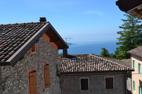 Gardasee Hügel Atmosphärisches Haus "La Casina”