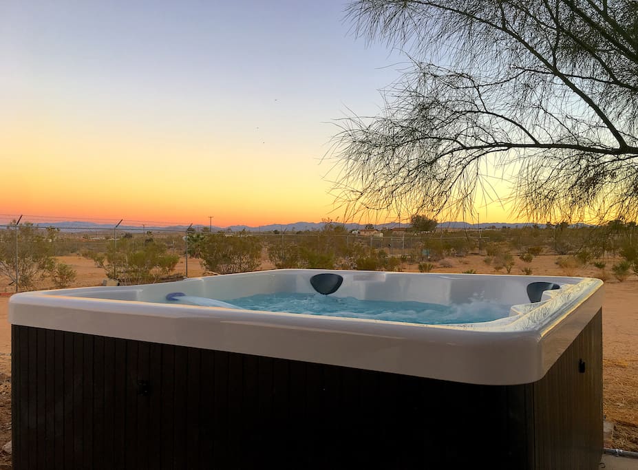 Natural pink sunset! No filter/photoshop. 6 person hot tub with 19 jets!:) New 2017 model bought January.