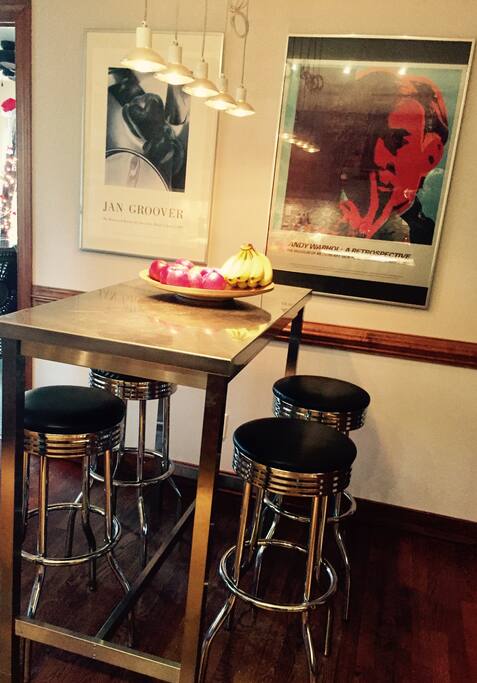 Breakfast nook