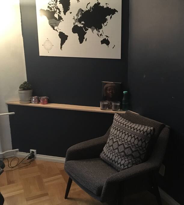 Guest room
