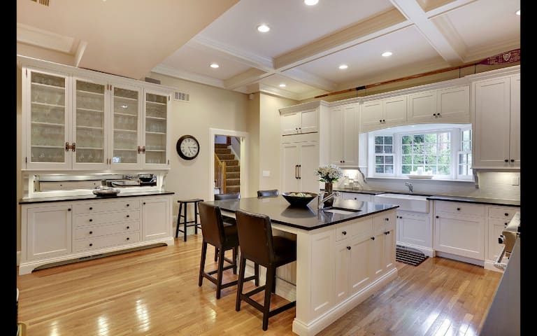 Grand Mansion on Pillsbury- Main House