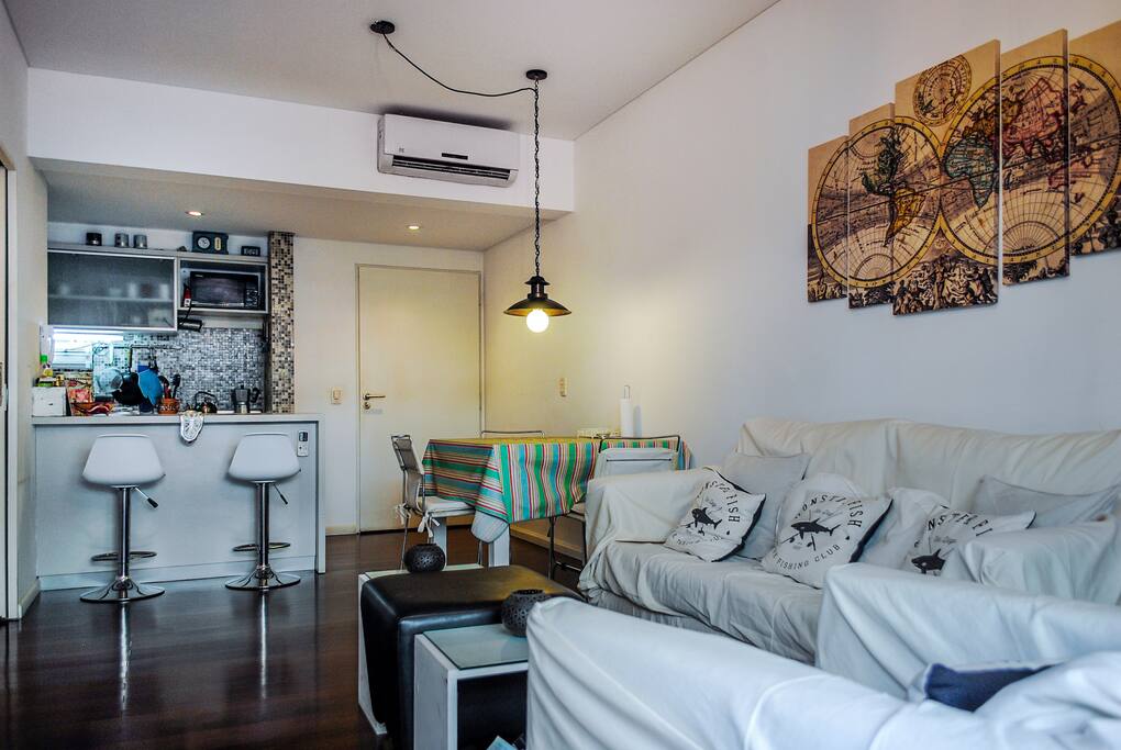 New Deco- Livingroom modern and warm. FULL Equiped