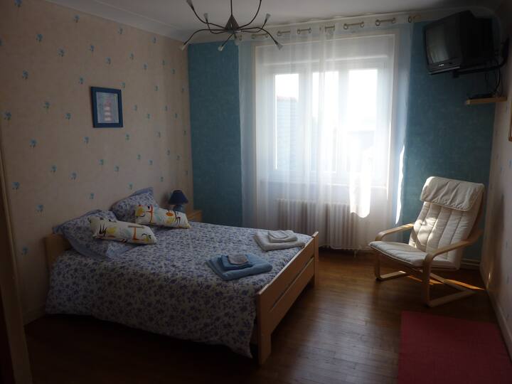 Საძინებელი 2, 1 საწოლი 140