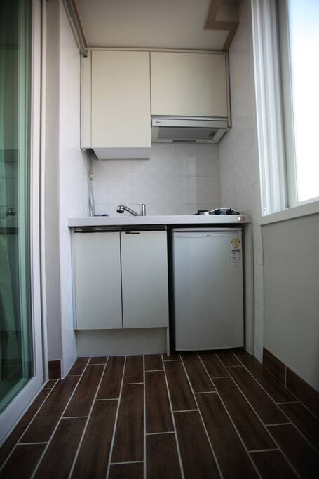 Balcony with small kitchen