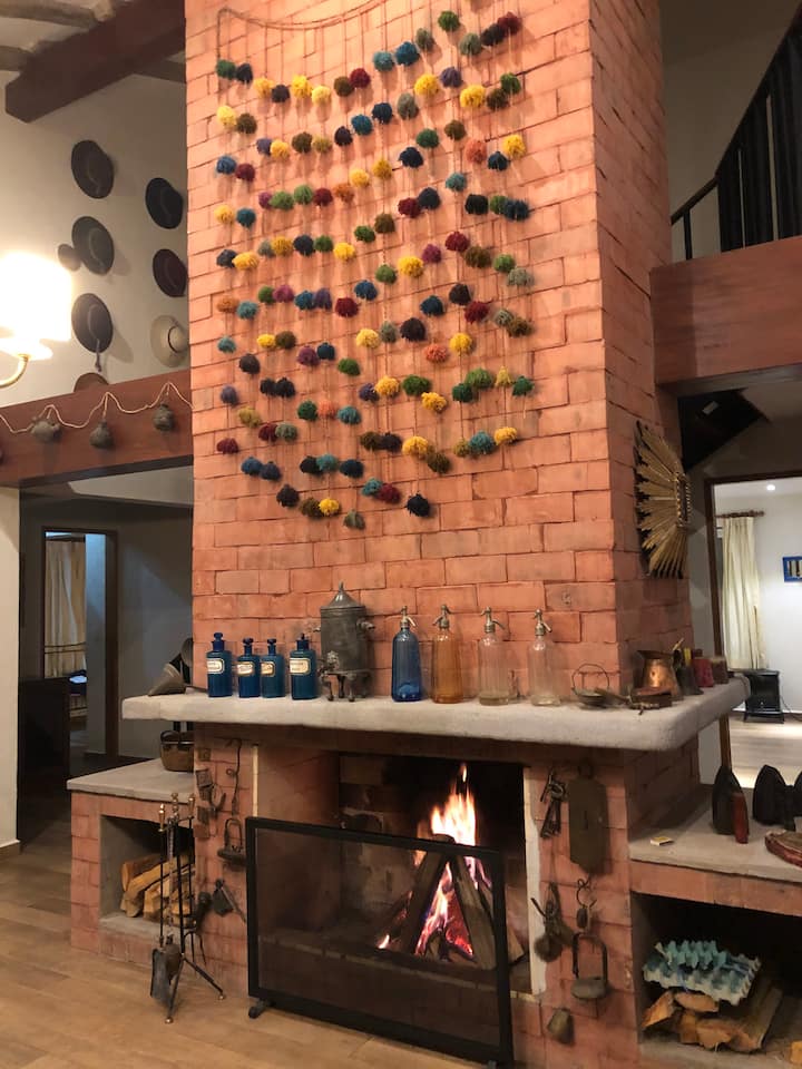 Casa En Urubamba, Cusco. Condominio Lindo, Seguro. - Urubamba