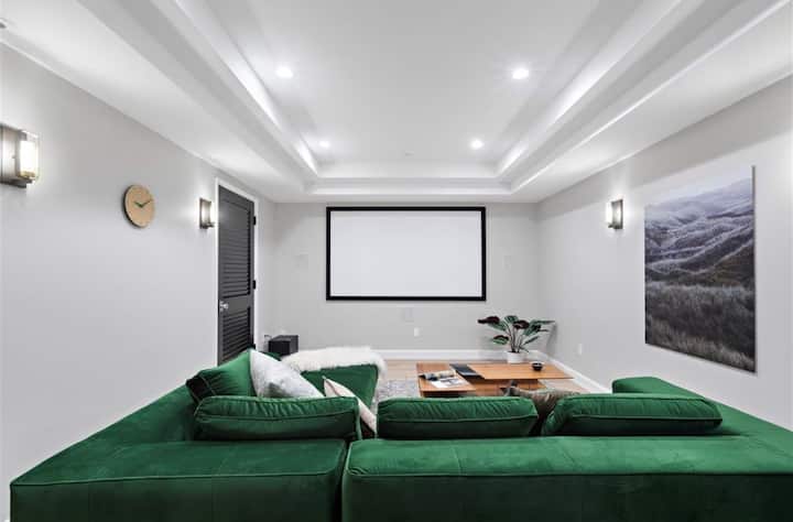 Home Theater with state of the art equipment