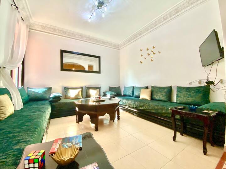 Lovely & Homely colorful apartement gueliz center Apartments for Rent