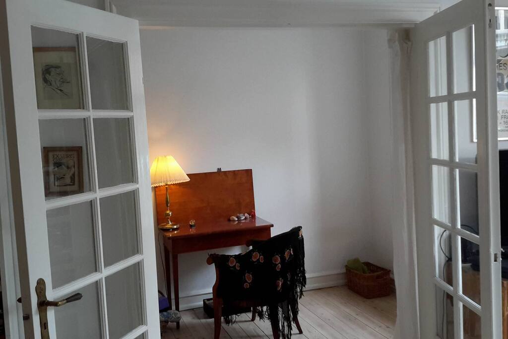 Study/office. Can also be used for yoga or as a spare bedroom.