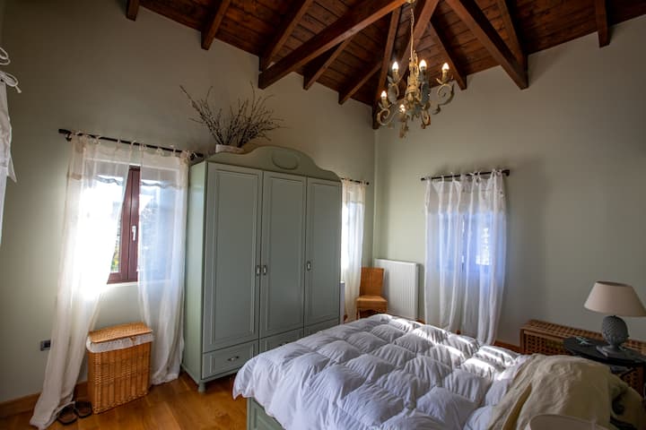 Спална соба 2