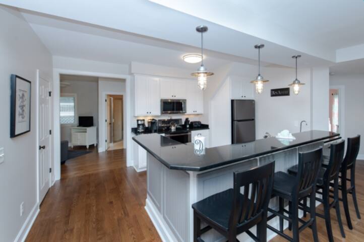 Carroll Realty Inc managed Airbnb listing 1