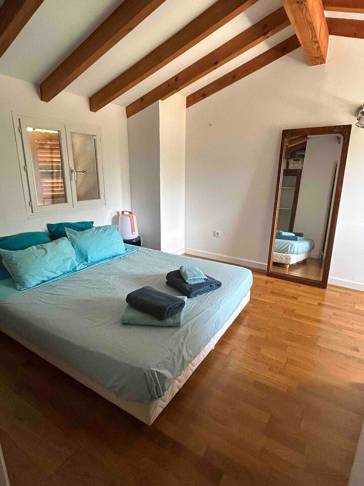 Habitación de los padres