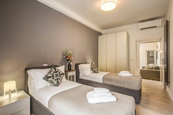 Spagna Family House gallery image 5