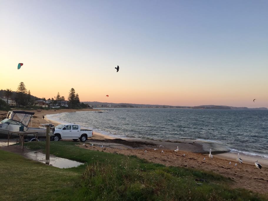 Fishermans beach at the end of our road. Great spot for kite boarding, stand up paddle boarding, fishing..