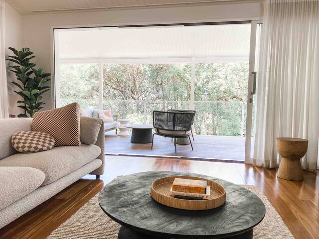 Peregian House – beach front property gallery image 2