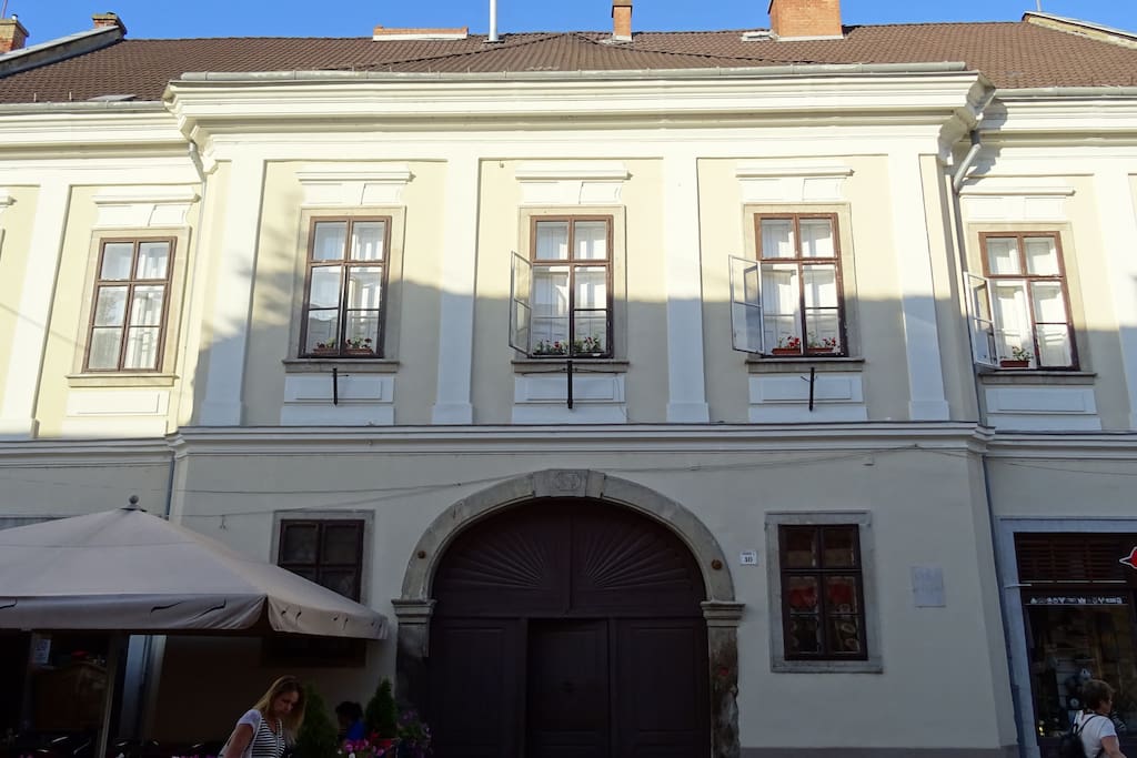 The main entrance - the apartment is in the attic on the other side of the building