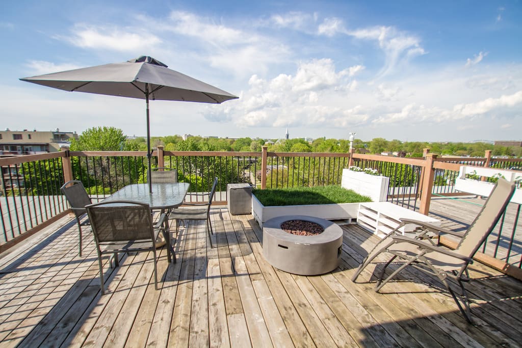 Huge private terasse with outdoor furniture