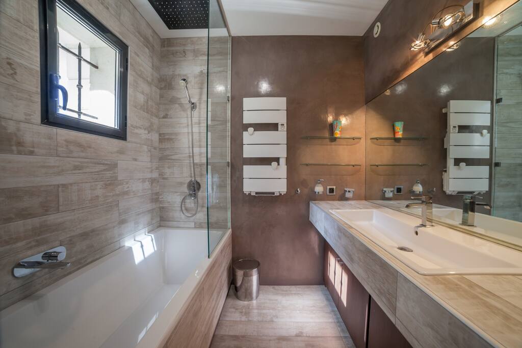 Salle de bain suite