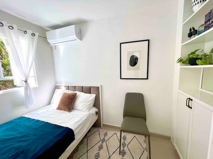 საძინებელი 1