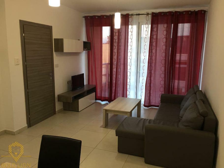 living common area with large terrace
