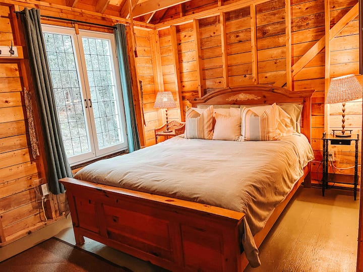 ห้องนอนใหญ่