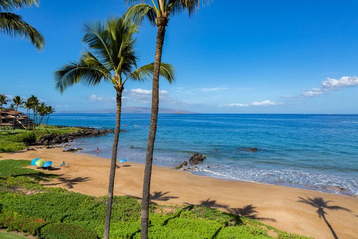 Makena Surf – Beachfront Condo B303 gallery image 2