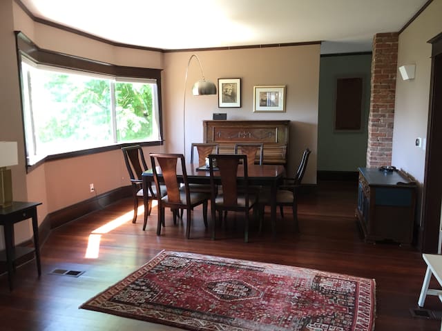 Craftsman Green Lake Home