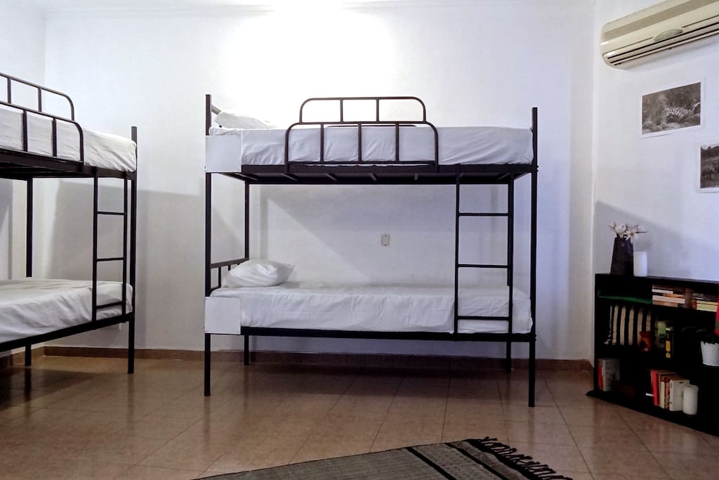Shared bedroom (6 people)